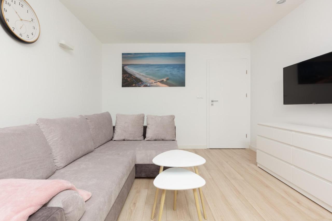 Apartment Two-bedroom 650 M Brzezno By Renters *