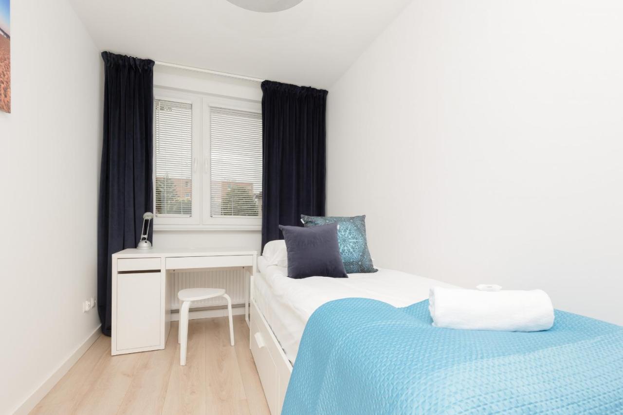 Apartment Two-bedroom 650 M Brzezno By Renters *